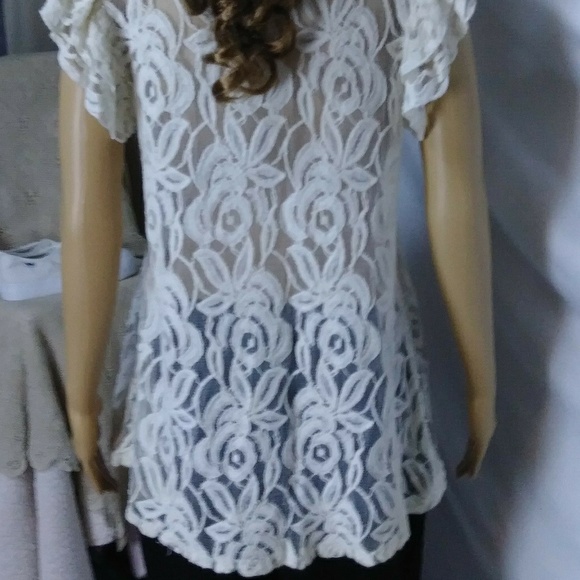 Adorable. Shear lace pullover top! - Picture 2 of 7